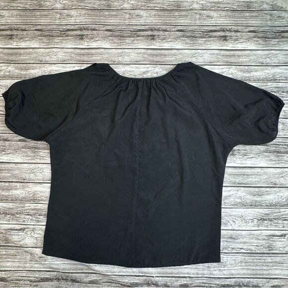 Express Women's Black Cold Shoulder Blouse S SM Small Oversized Lightweight Top - Picture 13 of 13